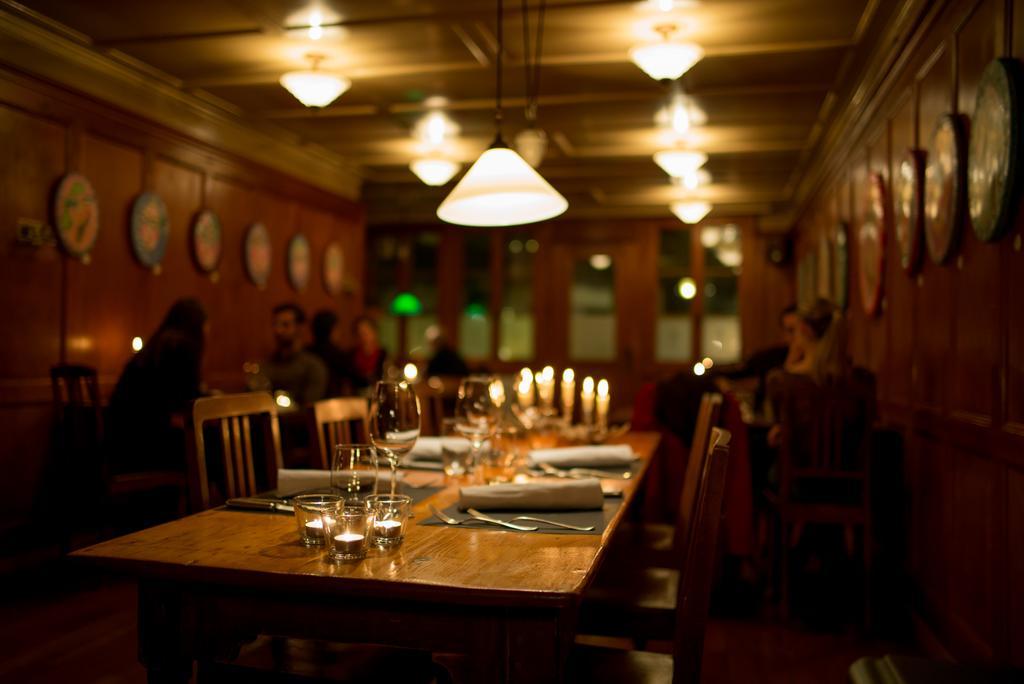 Hotel Restaurant Schwert Тун Экстерьер фото